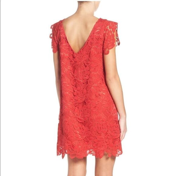 BB Dakota Red Lace Dress XS NWOT - Picture 3 of 4